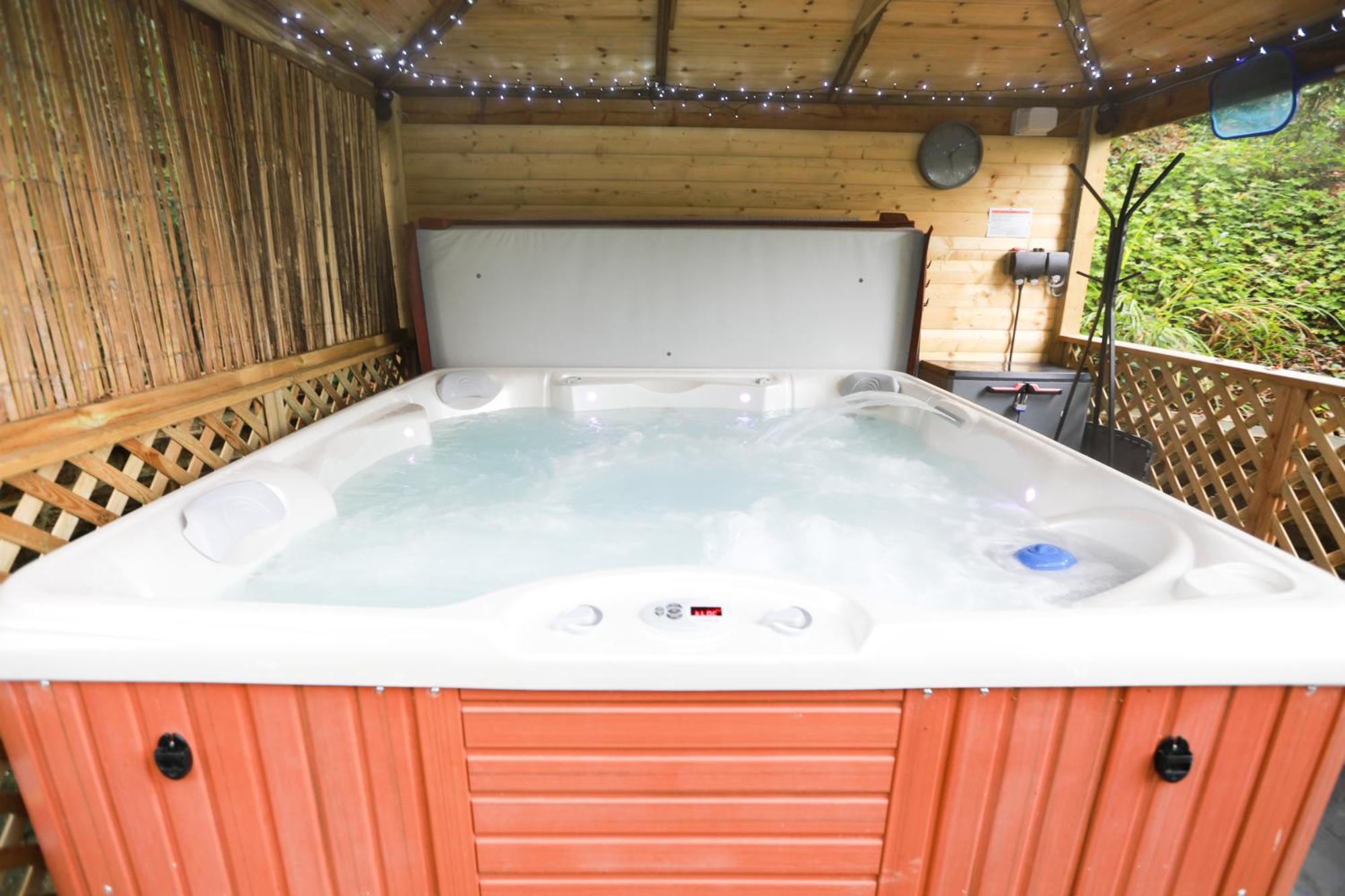 Appartement Woodside Ash Hot Tub & Pool à Bideford Extérieur photo